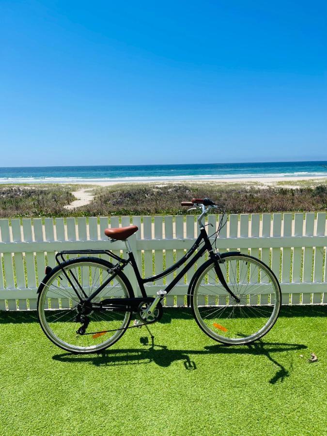 Tessa'S On The Beach Gold Coast Exterior photo